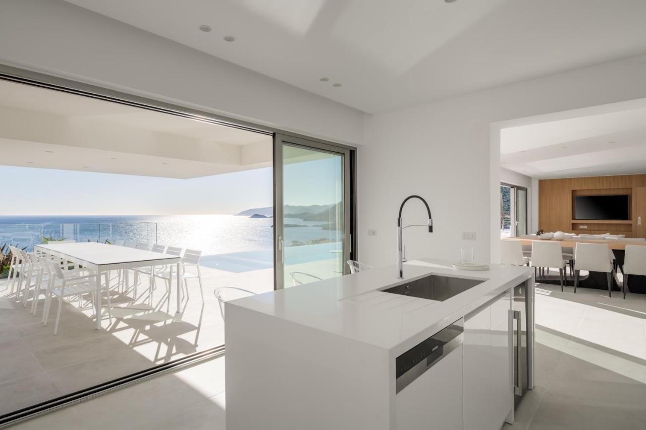 Villa Ode Iconic Residence, Forever In Blue, By Thinkvilla Bali (Crete)