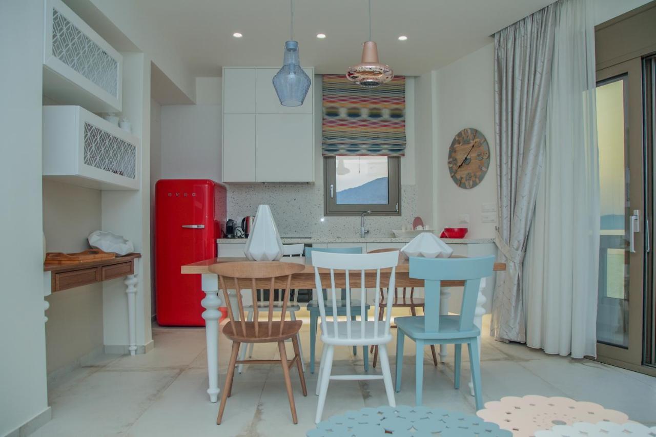 Almyra Seaside House Apartment *