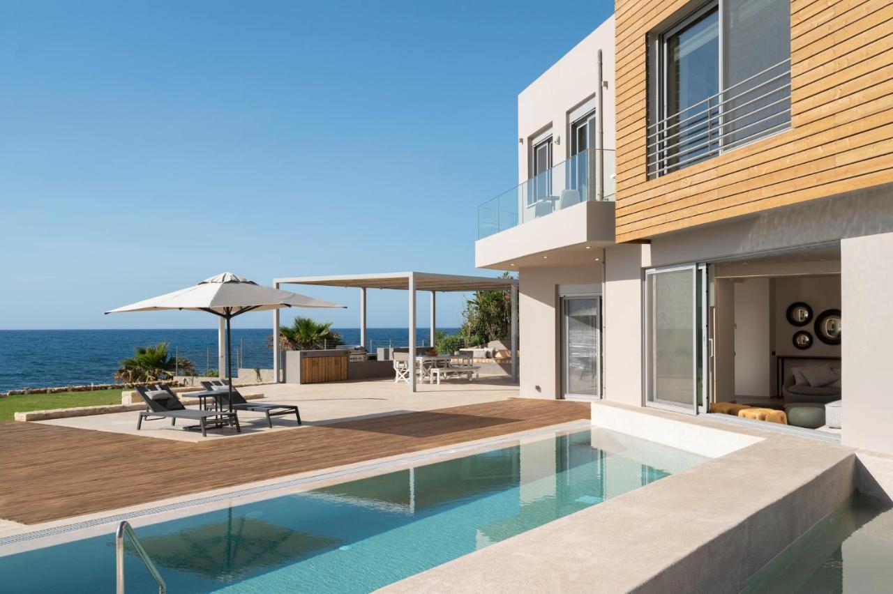 Villa Your Private Retreat By The Beach, With Heated Pool, By Thinkvilla *