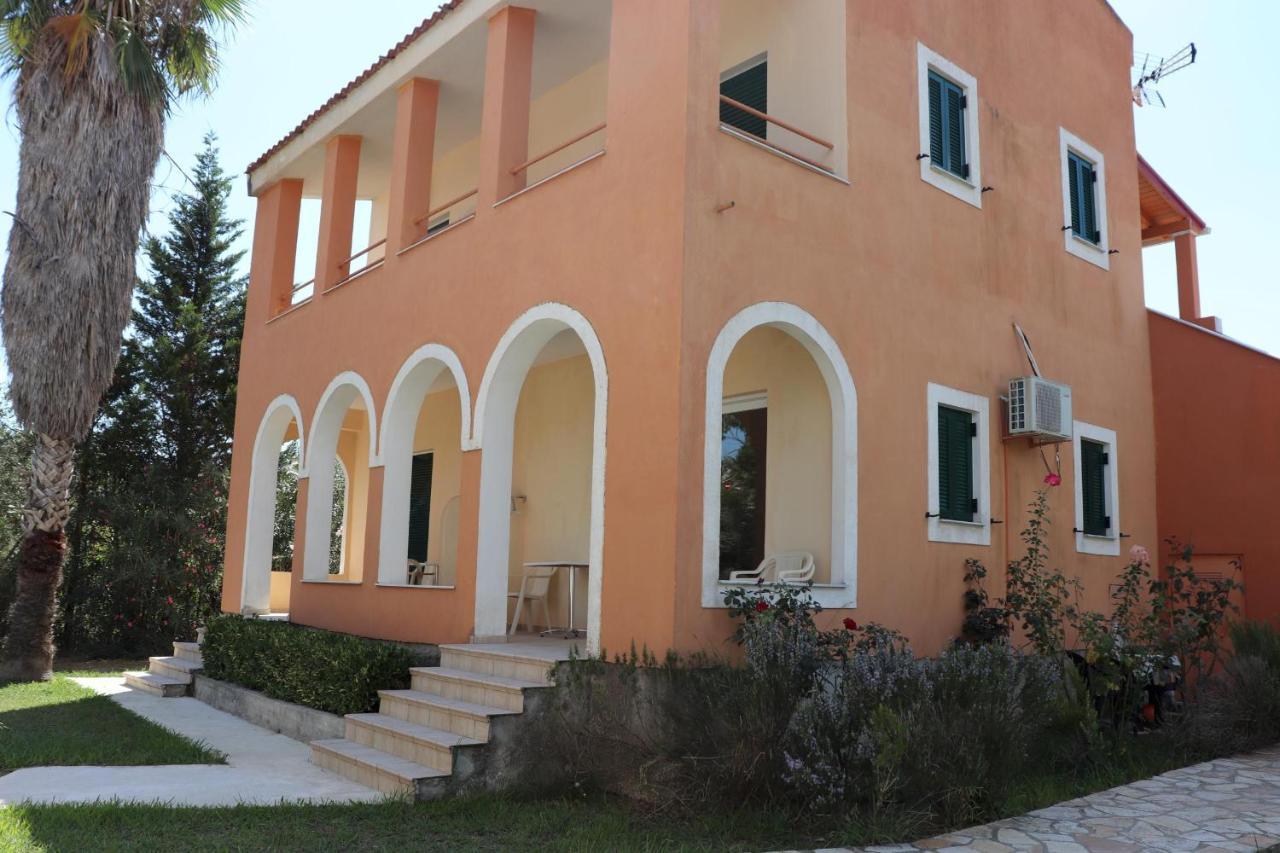 Irini-studio 8 Apartment Kavos