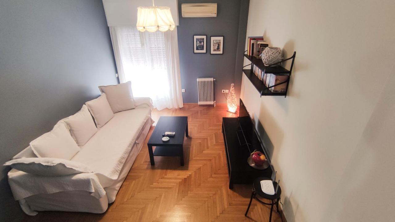 Sandy's Apartment