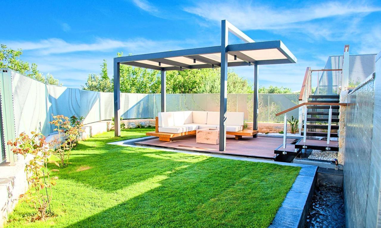 Perla With Heated Pool Villa