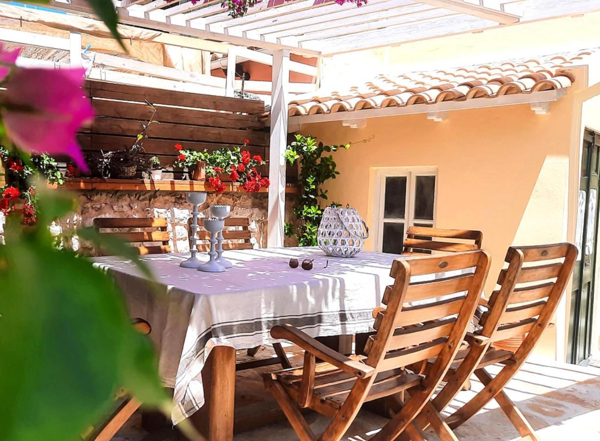 Holiday home Thomais House Corfu *