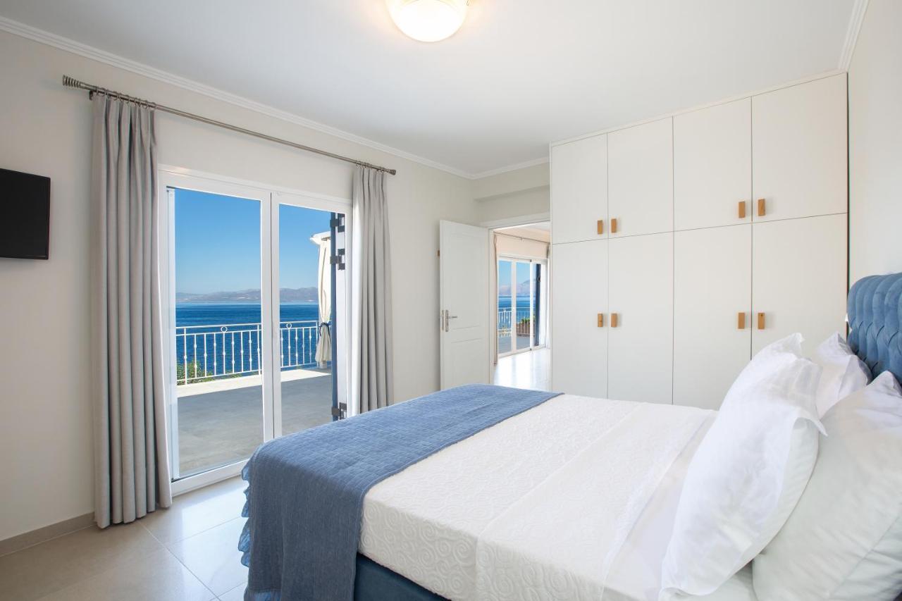 Kavos House