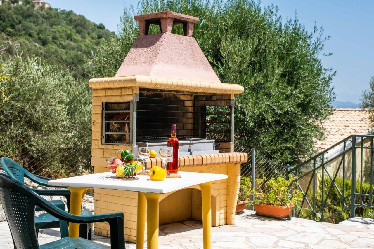 Nefeli * Nisaki (Corfu)