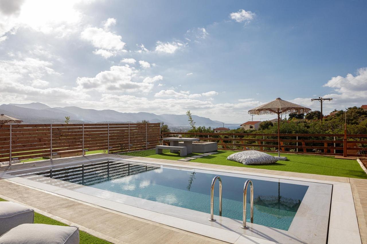 Villa Carob Villas, An Eco-friendly Hideaway Sissi (Crete)
