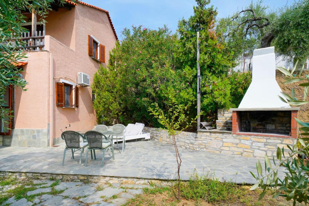 Giola Sirines Apartment Astris