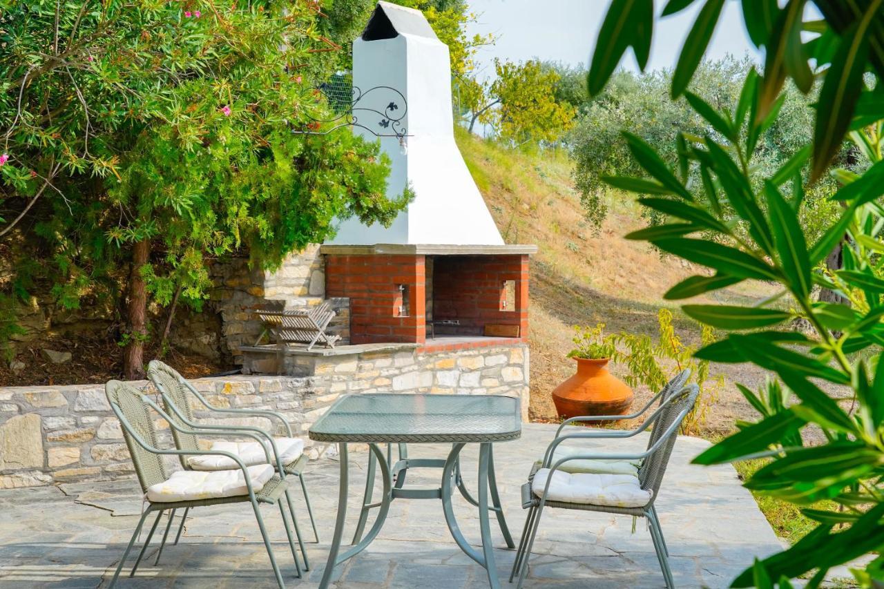 Giola Sirines Apartment Astris