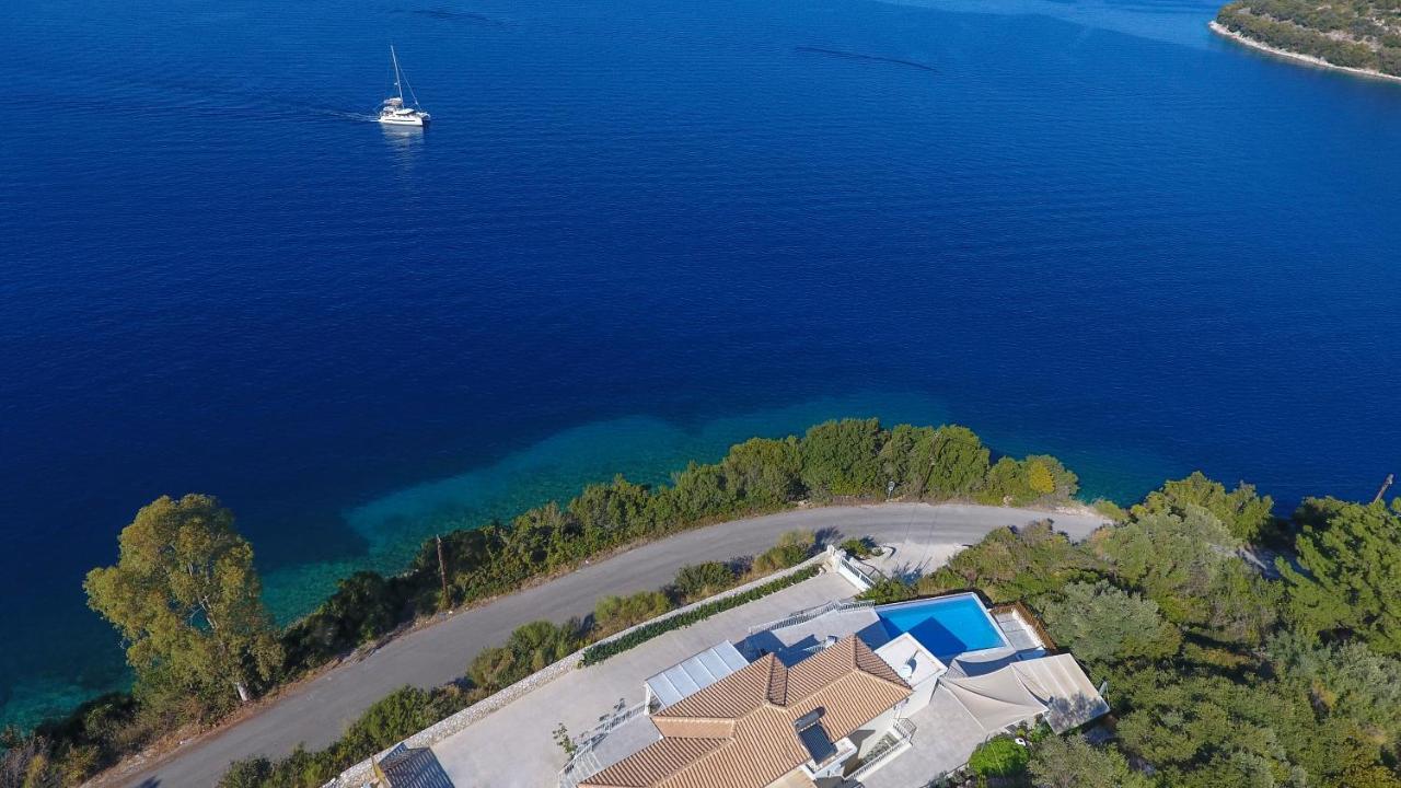 Kavos House