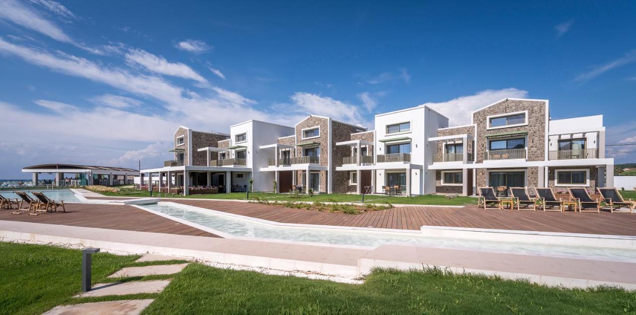 Thalassa Almiros Beach