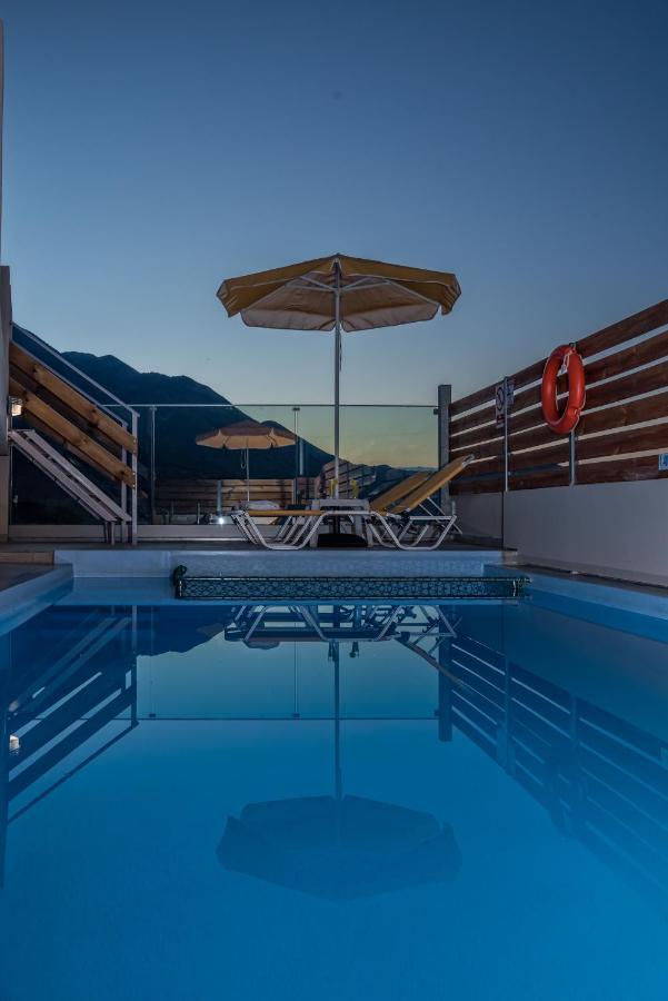 Giannis Pool In Kastelos Apartment Kastellos