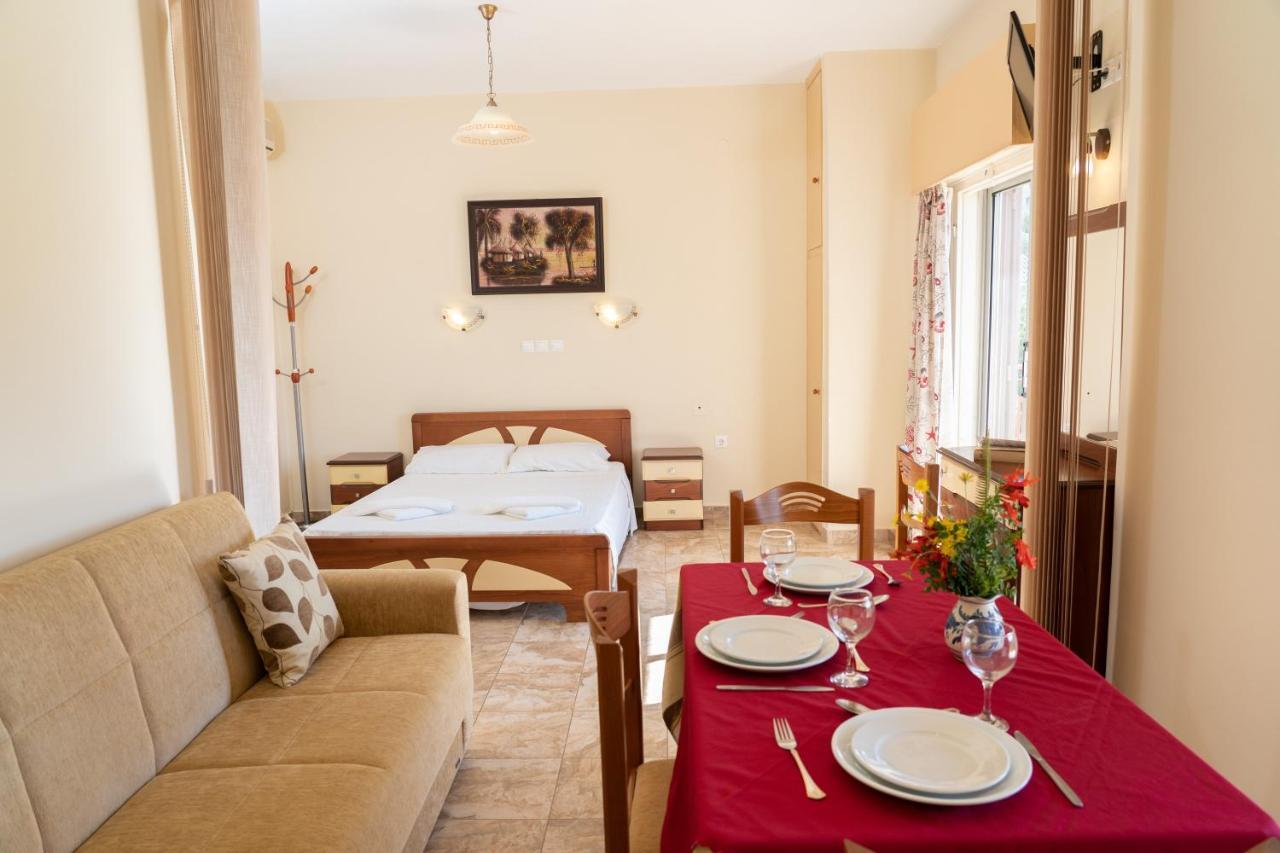 Lorenzo House Aparthotel Lassi (Kefalonia)