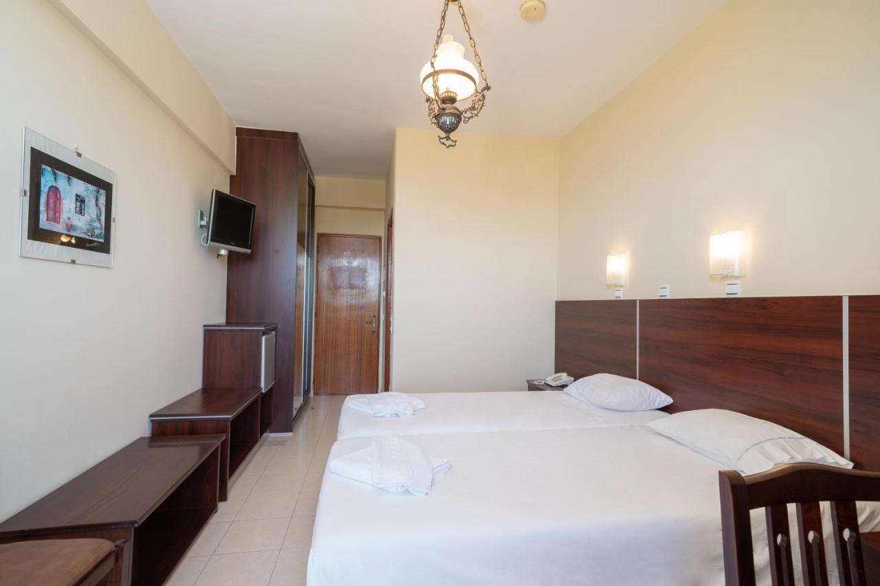 Lorenzo Hotel 2*
