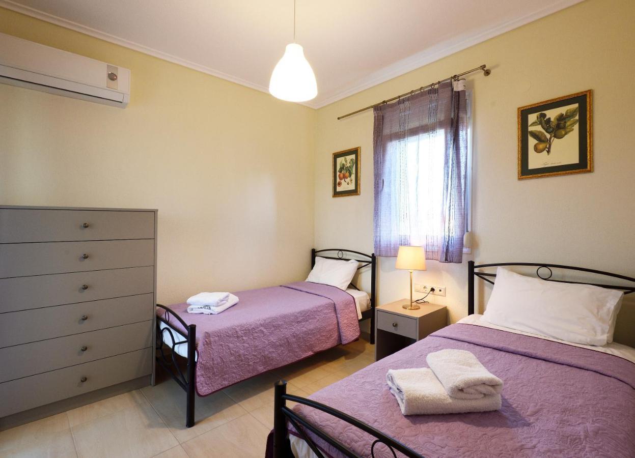 Botanica & Holiday home *