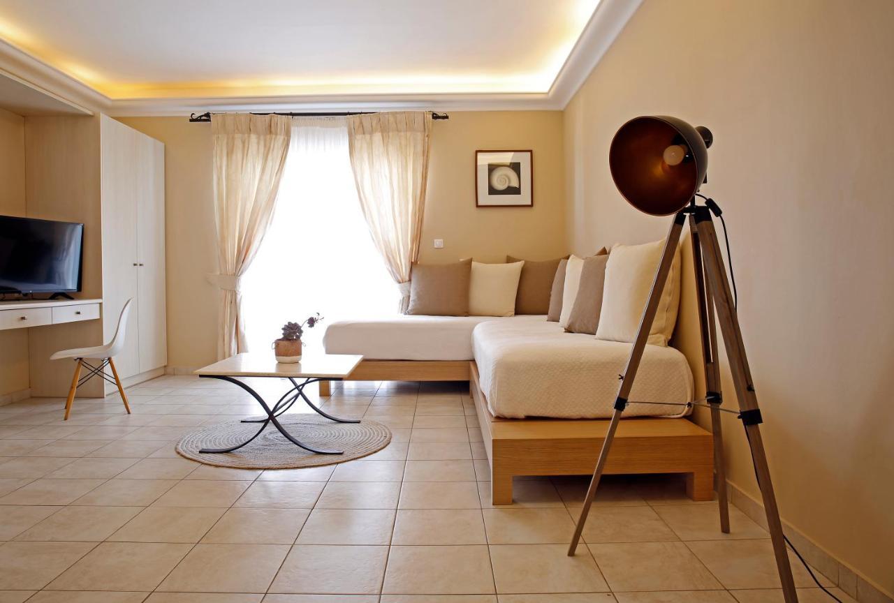 Oasis Hotel 3*