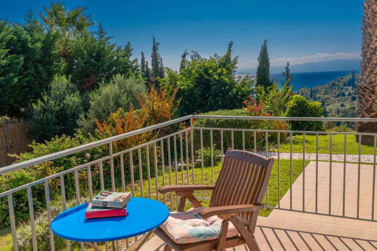 Mounda Apollon Villa *