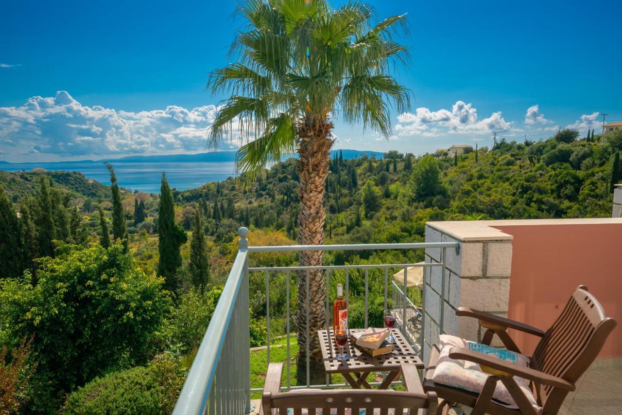 Mounda Apollon *