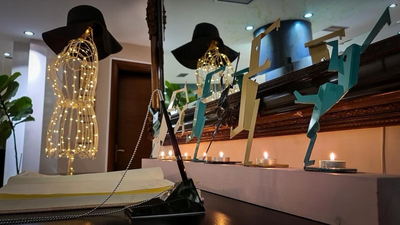 Trokadero Boutique 3*