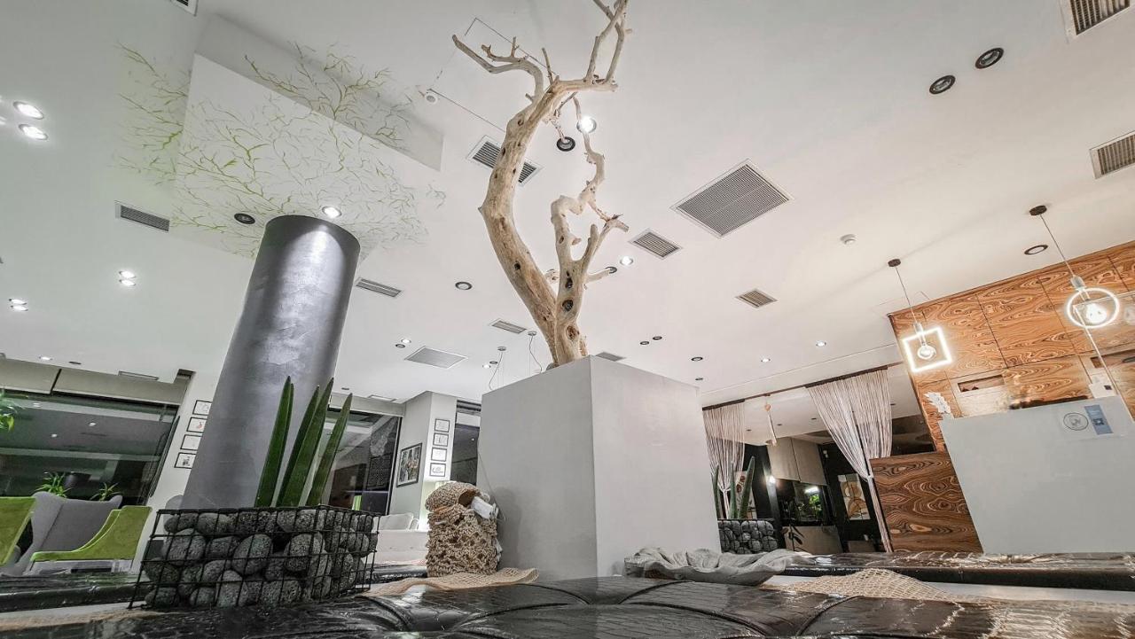 Trokadero Boutique Hotel Itea