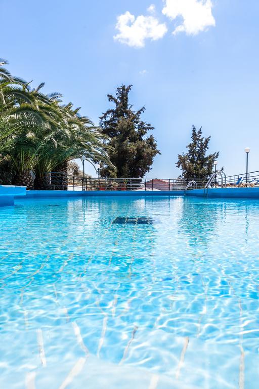 Hotel & Boutique Stafylos