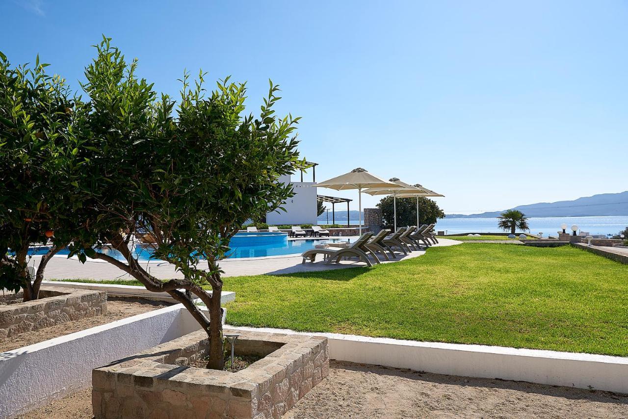 Santa Maria Village & Hotel