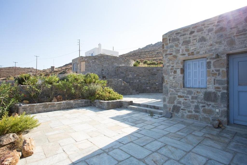 Serifos Stone B Villa