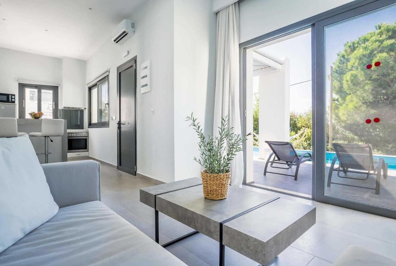 La Soleil Villa Svoronata