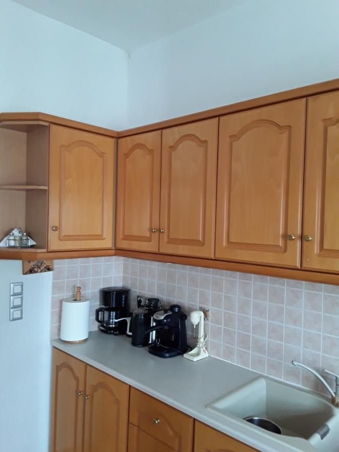 Square House Apartment Filotion