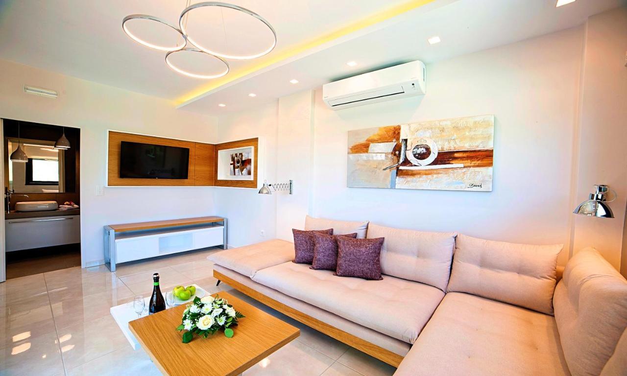 Villa Perla With Heated Pool