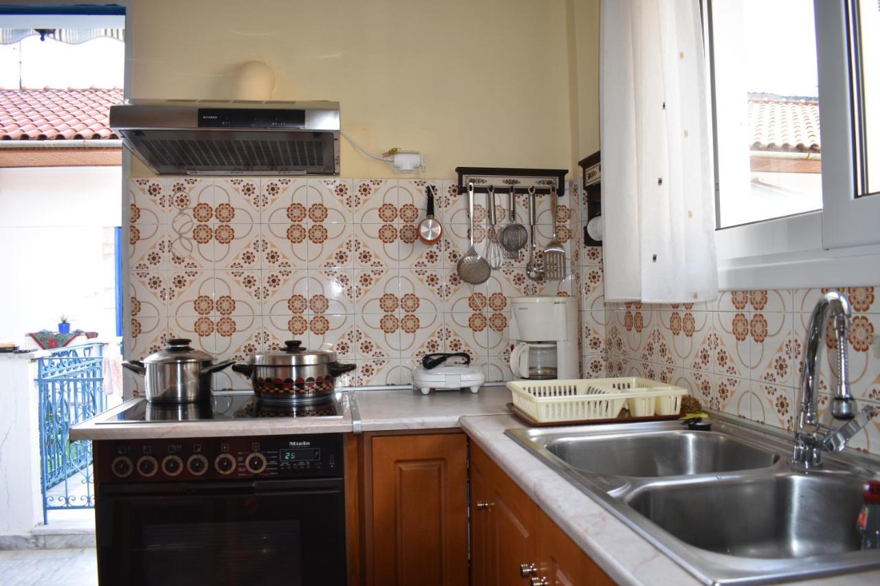 Sapho's House * Leonidio