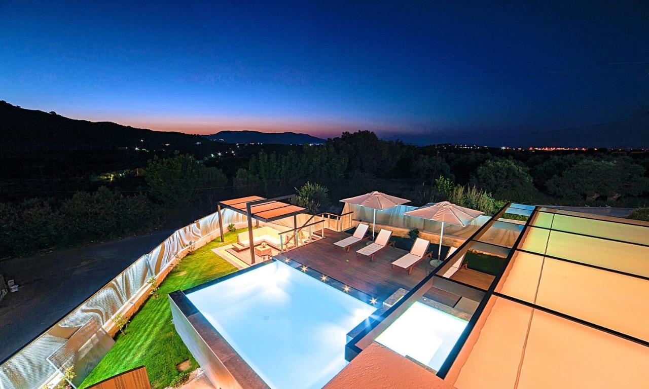 Perla With Heated Pool *