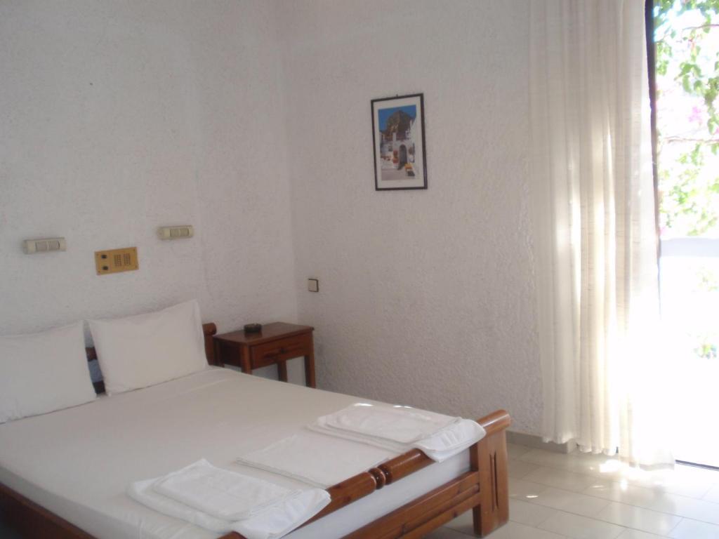 Fevro Hotel