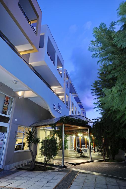 Maritina 3*