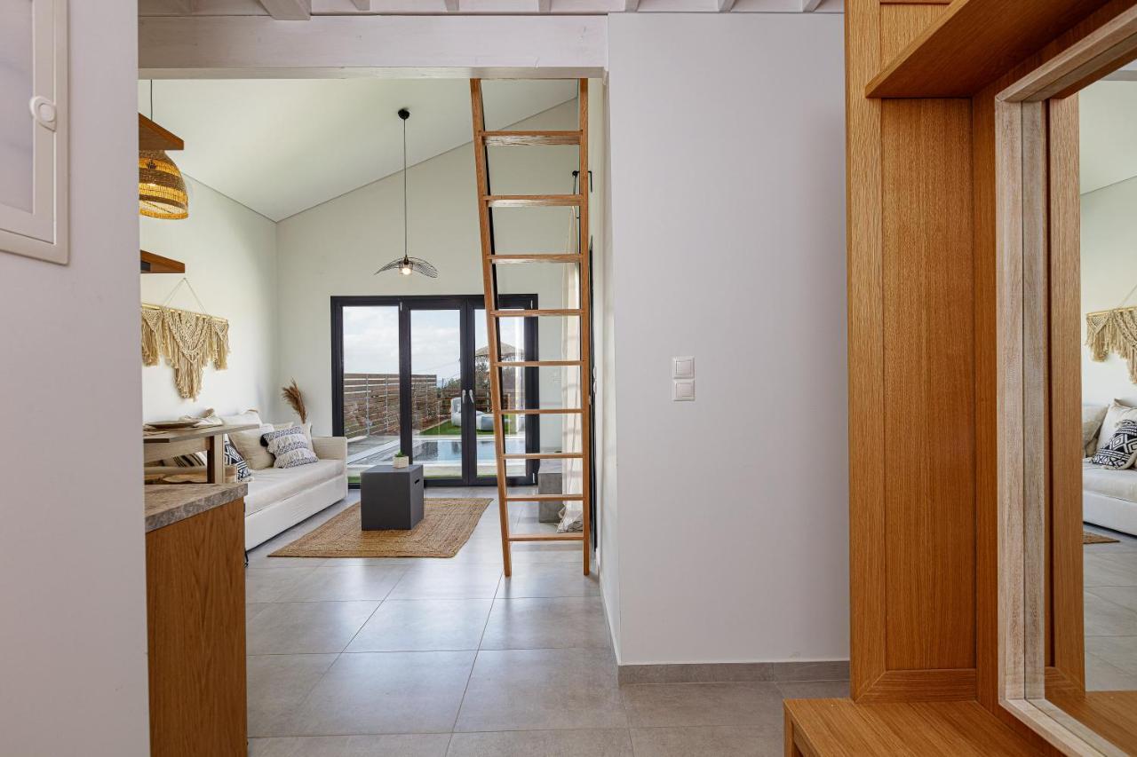 Carob Villas, An Eco-friendly Hideaway Villa *