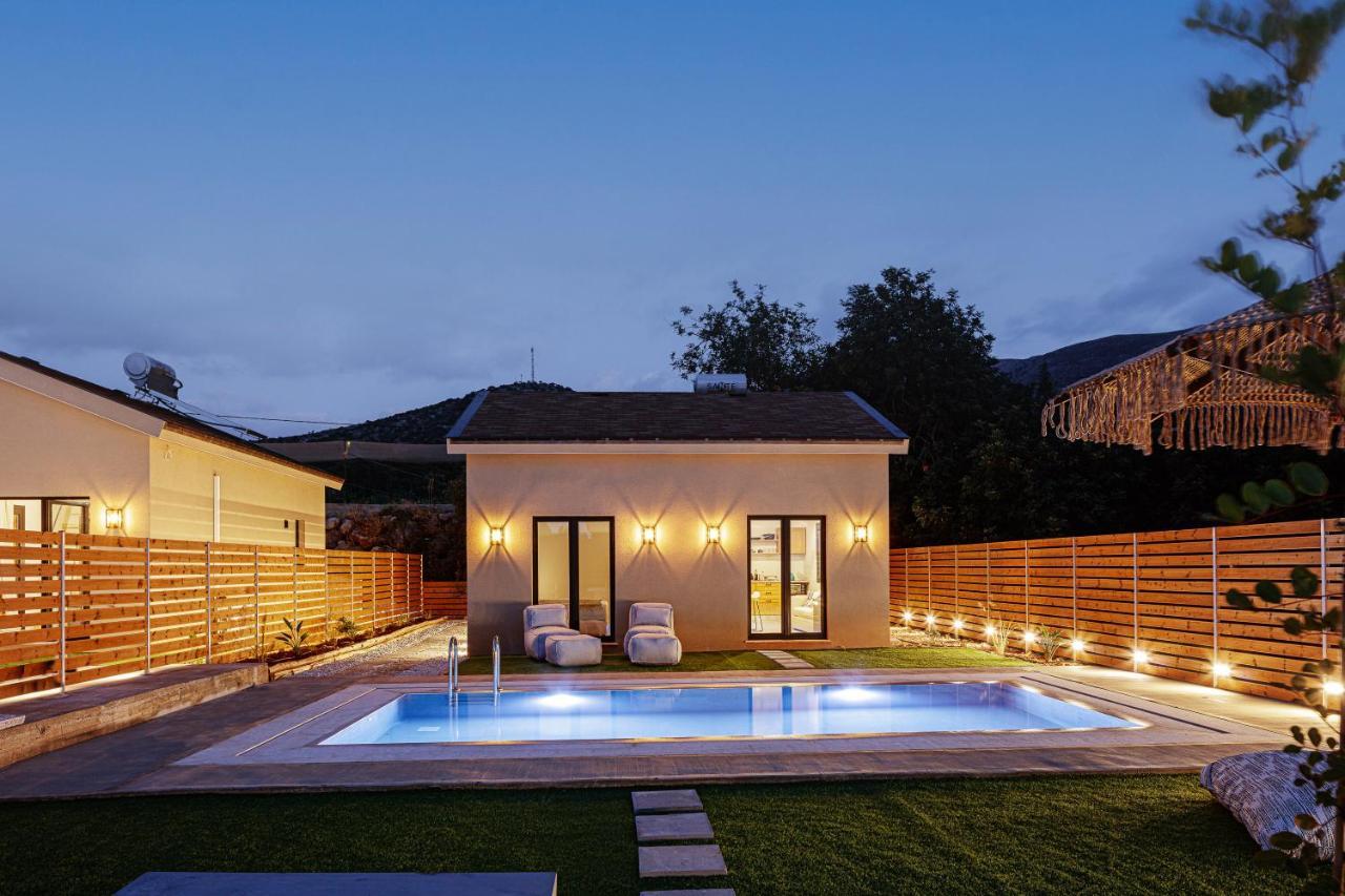 Villa Carob Villas, An Eco-friendly Hideaway Sissi (Crete)