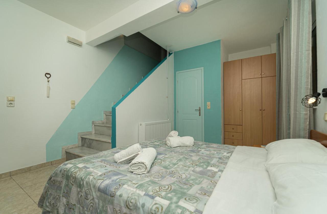 Blue Maisonettes * Kamaria (Messinia)