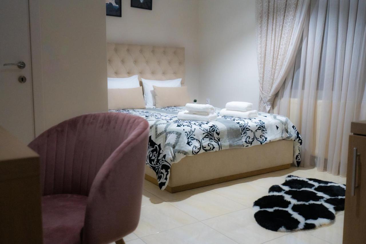 Zillis Guest house Loutraki (Pella)