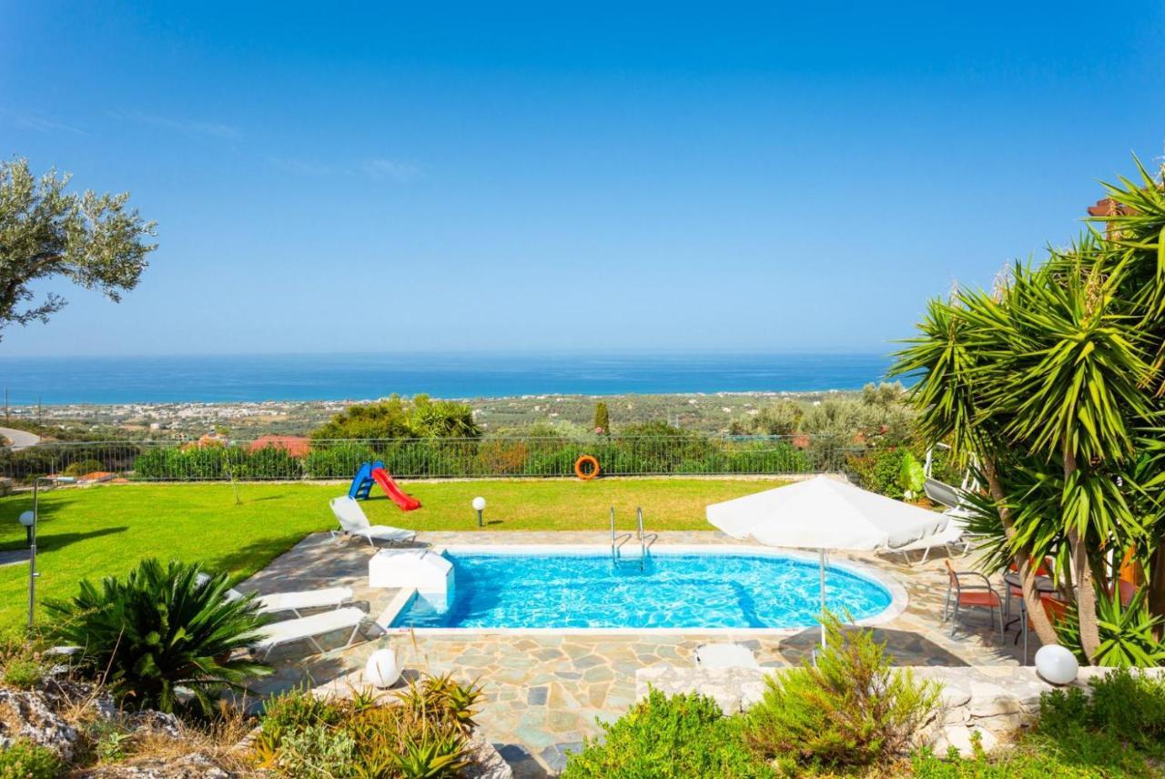 Villa Garifallia Loutra (Crete)