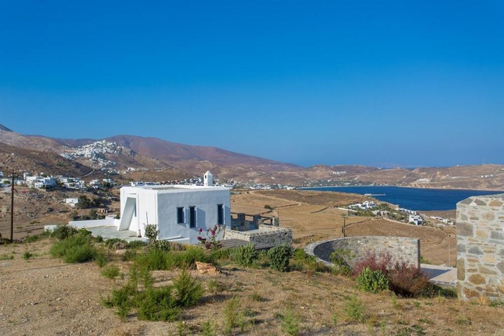 Serifos Stone B
