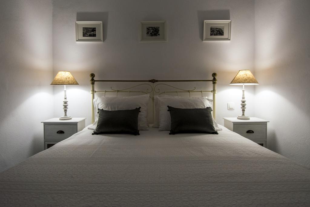 Folia Apartment Fira (Santorini)