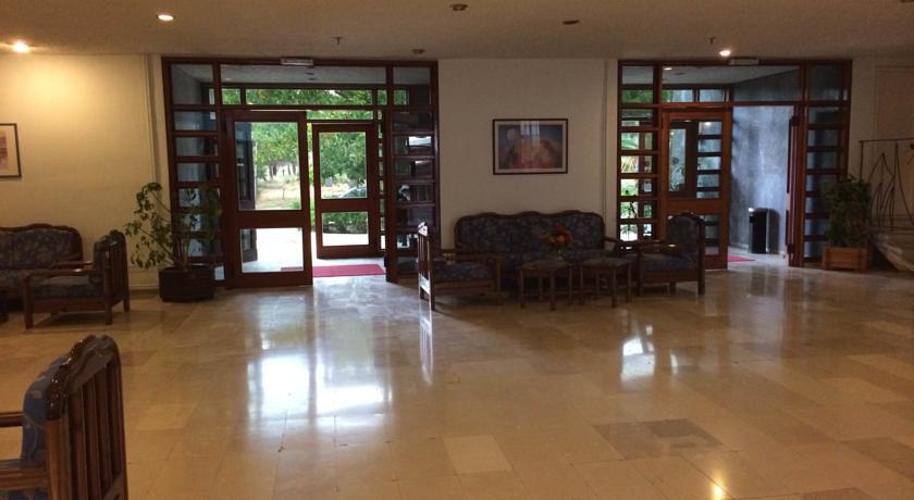 Irinna Hotel