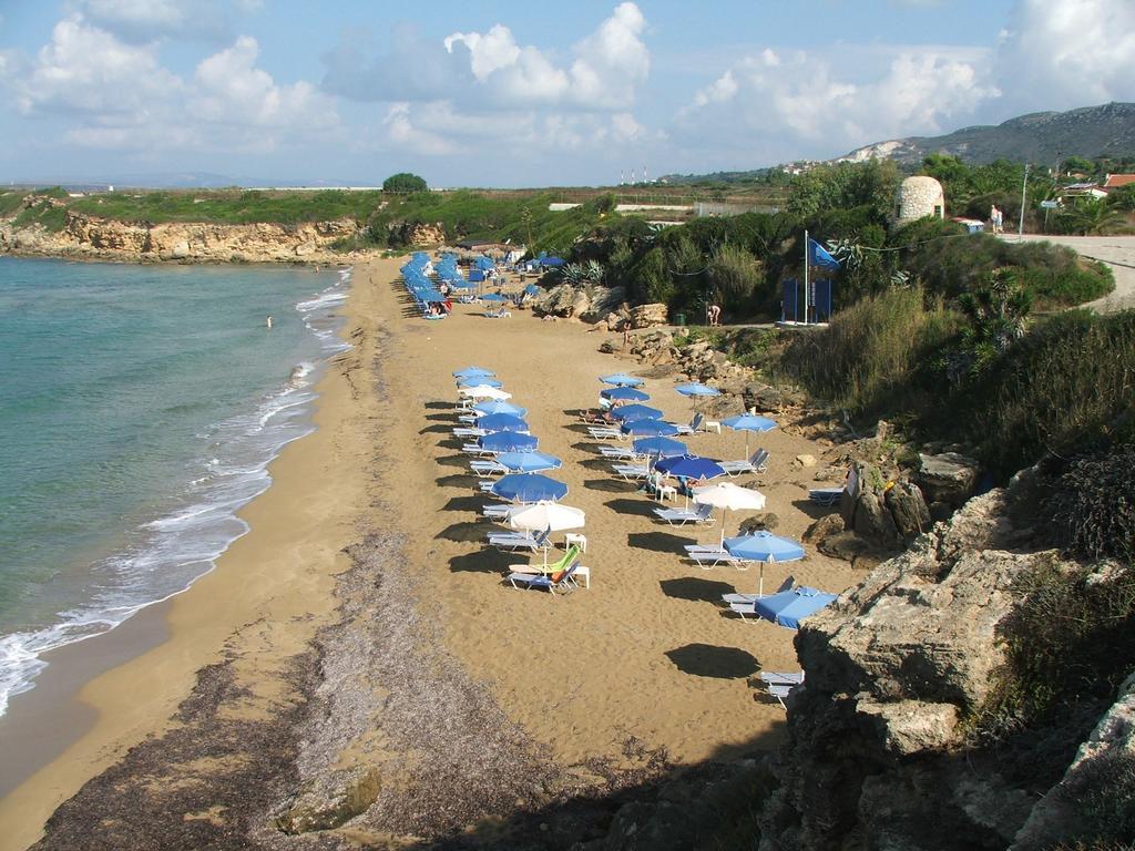 Hotel Irinna 3*