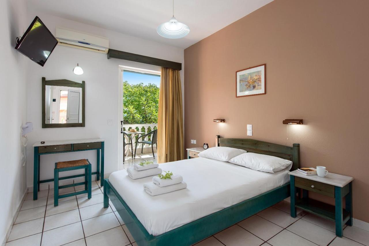 Eriva Aparthotel *
