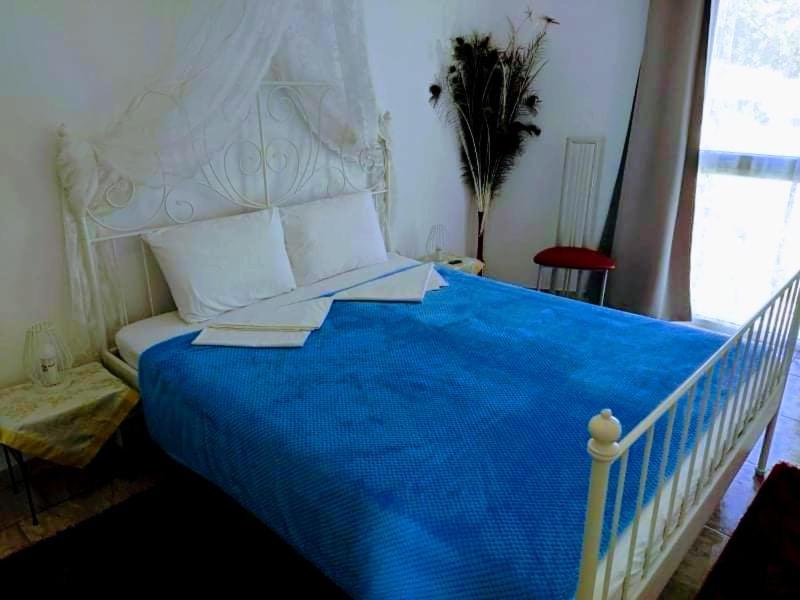 Isabel Apartment