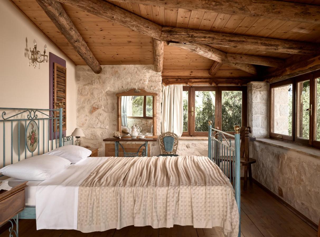 Vafias - Tranquil Location, Ideal For Large Groups, By Zantewize Lithakia (Zakynthos)