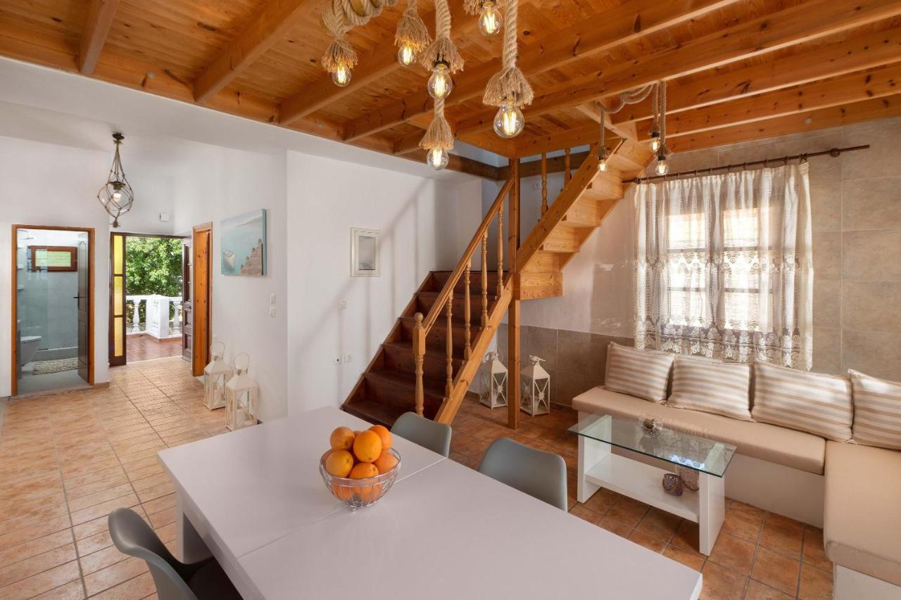 Country house Maravelia Mare *