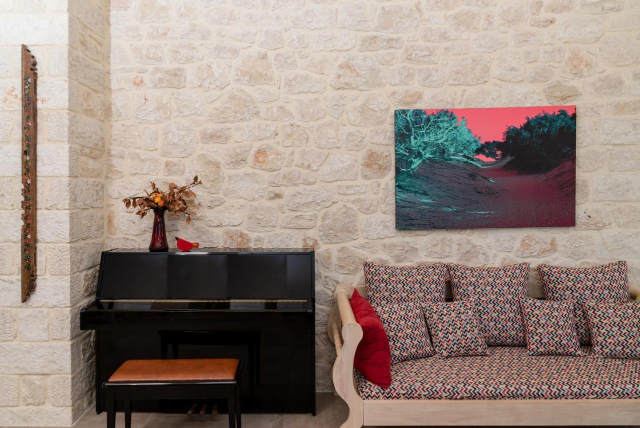 Casa Spanos Villa