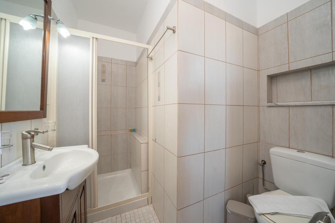Syriti Villa *
