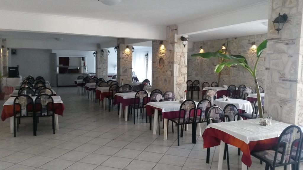 Hotel Hilltop 3*