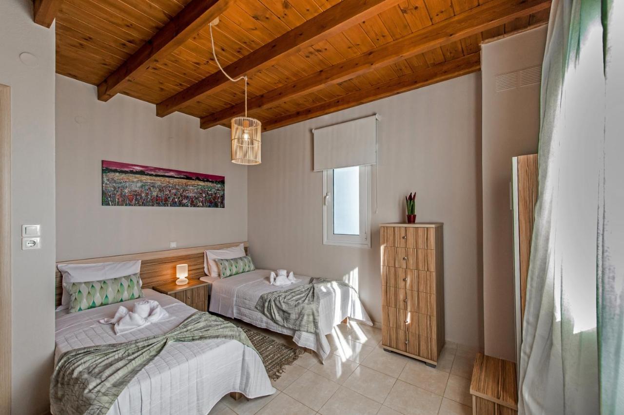 Villa Tranquil Sea View With Private Pool, Just 2km From The Beach! Agia Galini (Crete)